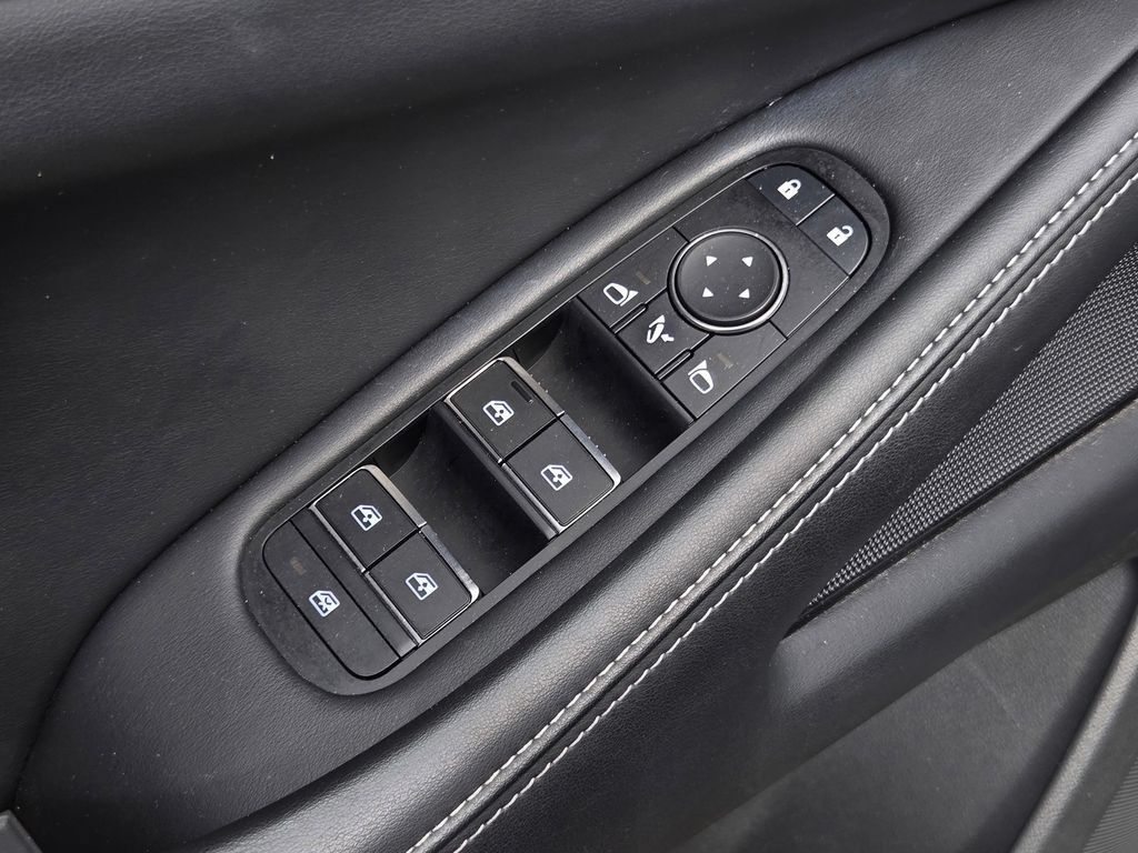 Used 2023 INFINITI QX60 Luxe w/ Cargo Package AWD/4WD image 12