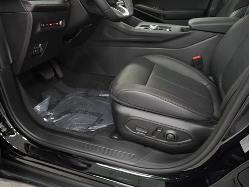 New 2026 Jeep Cherokee Overland AWD/4WD image 29