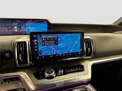 New 2026 Ford Expedition Tremor image 12