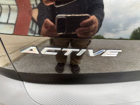 Used 2023 Ford Escape Active w/ Tech Pack #2 AWD/4WD image 15