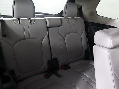 Used 2023 Honda Pilot Elite image 40