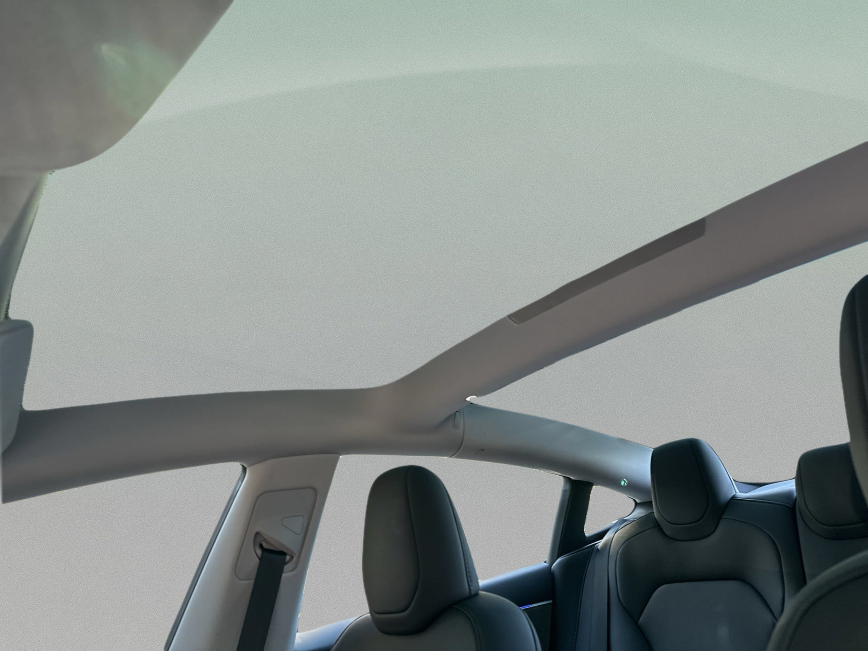 Used 2025 Tesla Model 3 Long Range RWD image 16