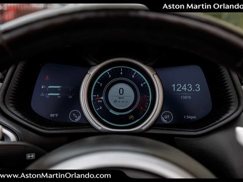 Used 2019 Aston Martin DB11 Volante image 6