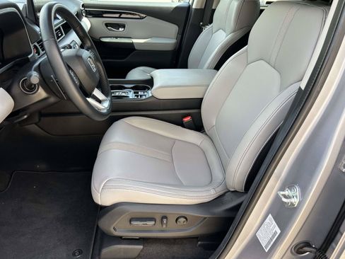 Certified 2024 Honda Pilot EX-L image 10