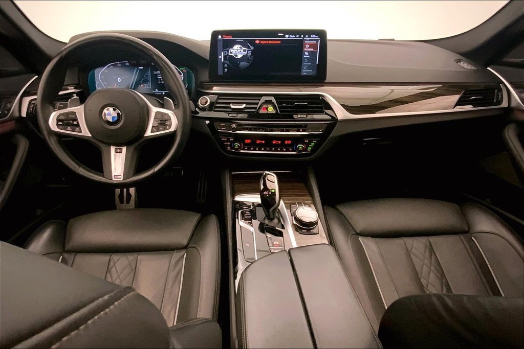 Used 2023 BMW 540i xDrive w/ Executive Package AWD/4WD image 16