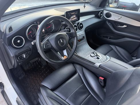 Used 2019 Mercedes-Benz GLC 300 image 14