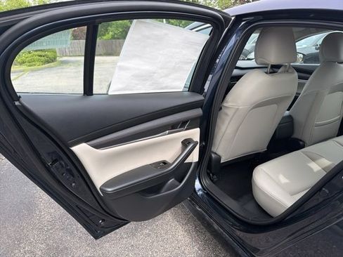 New 2026 MAZDA MAZDA3 2.5 S Sedan w/ Preferred Pkg FWD image 9
