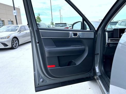 Used 2026 Hyundai Santa Fe SE AWD/4WD image 11