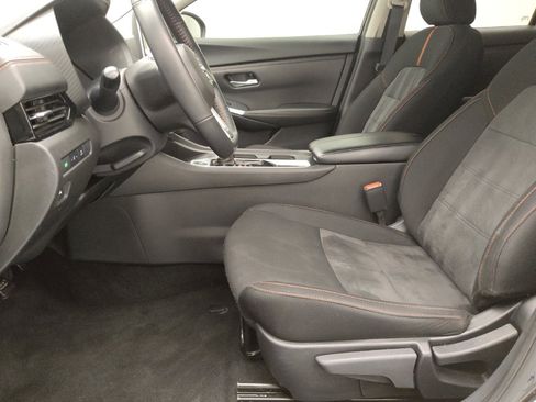 Used 2024 Nissan Sentra SR image 17