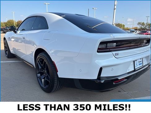 Used 2024 Dodge Charger R/T w/ Plus Group image 4