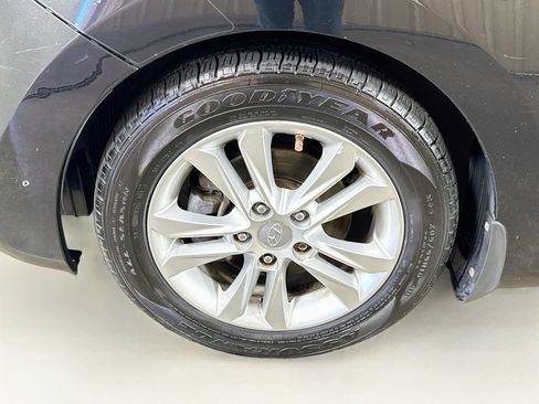 Used 2013 Hyundai Elantra GT FWD image 36