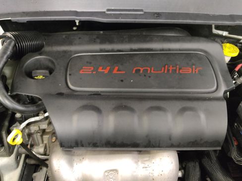Used 2021 Jeep Compass Limited FWD image 30