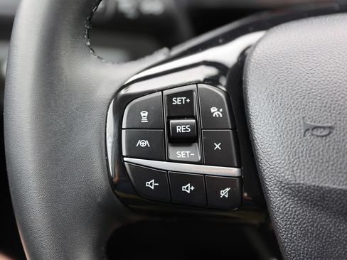 Certified 2022 Ford Escape SEL AWD/4WD image 39