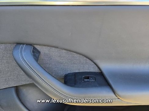 Used 2022 Tesla Model S AWD/4WD image 19