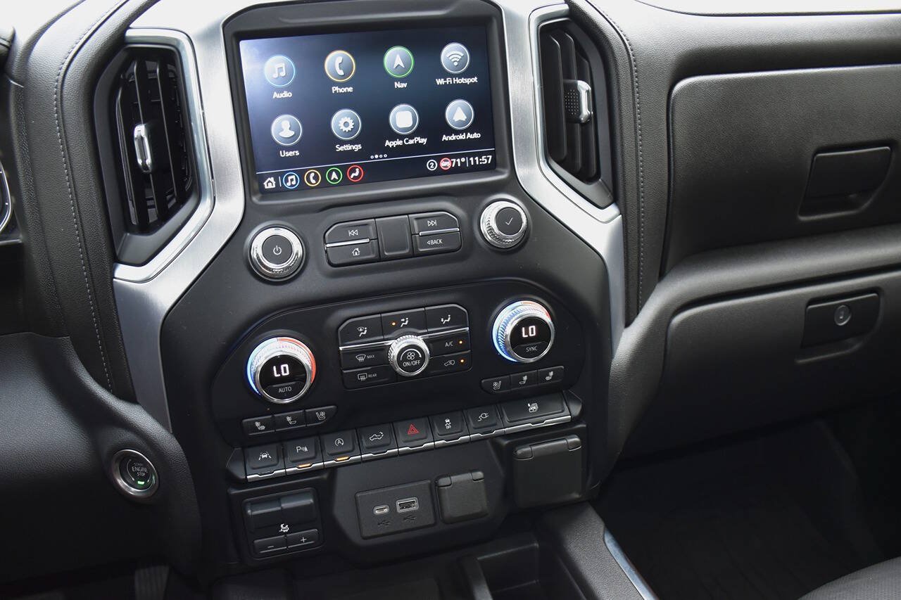 Used 2020 GMC Sierra 1500 SLT RWD image 26