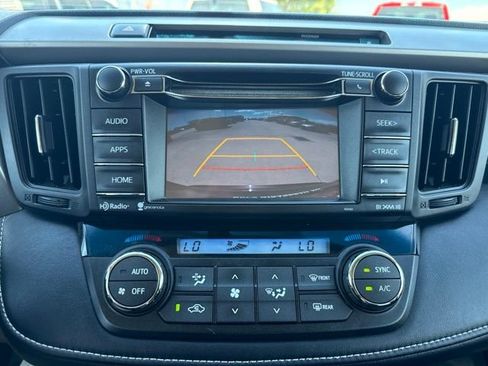 Used 2016 Toyota RAV4 XLE FWD image 9