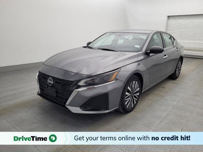 Used 2024 Nissan Altima 2.5 SV