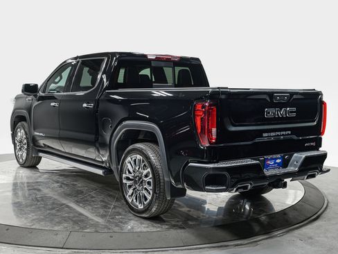 Used 2025 GMC Sierra 1500 Denali Ultimate AWD/4WD image 4
