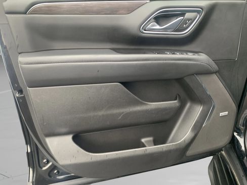 Used 2024 Chevrolet Tahoe LT image 39