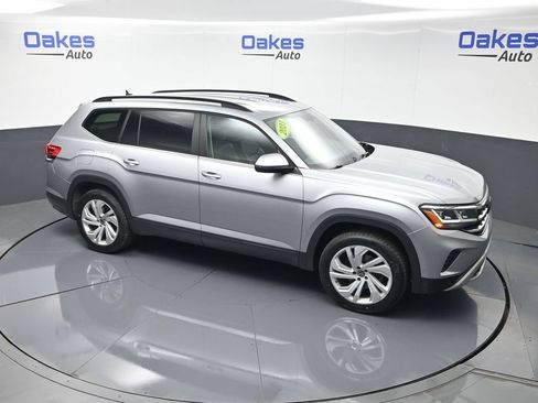 Used 2023 Volkswagen Atlas SE AWD/4WD image 48