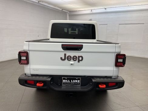 New 2026 Jeep Gladiator Mojave AWD/4WD image 3