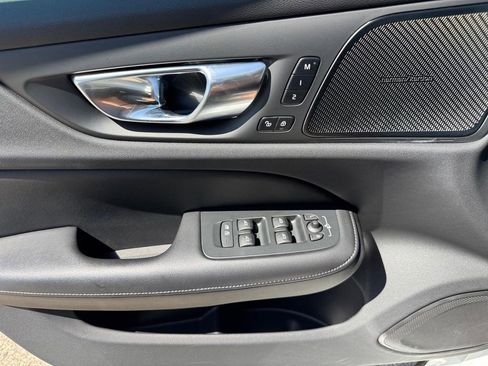 Certified 2023 Volvo S60 T8 Plus AWD/4WD image 15