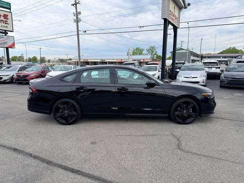 Used 2024 Honda Accord Sport image 6