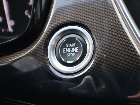 Used 2023 Cadillac XT6 Sport w/ Platinum Package image 39