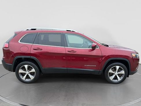 Used 2021 Jeep Cherokee Limited AWD/4WD image 2