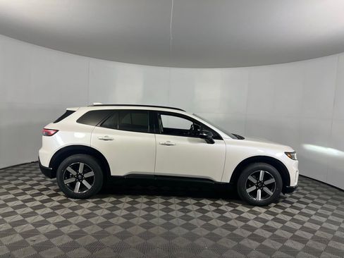 Used 2024 Honda Prologue Touring image 5