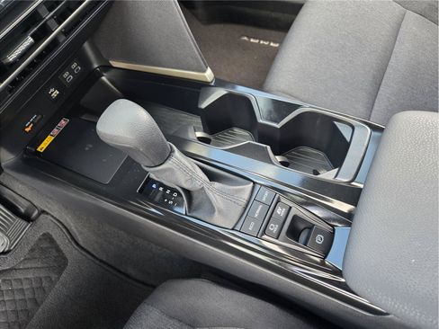 Used 2025 Toyota Camry LE FWD image 19