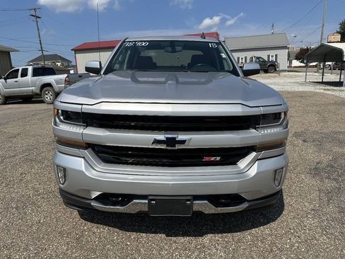 Used 2018 Chevrolet Silverado 1500 LT w/ All Star Edition AWD/4WD image 10