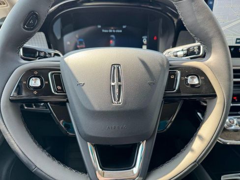 Used 2024 Lincoln Corsair FWD w/ Equipment Group 101A image 18