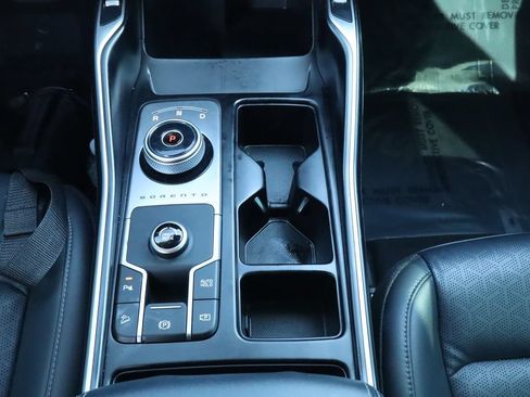 Used 2023 Kia Sorento EX FWD image 20