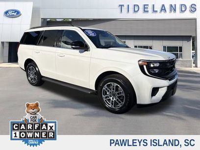 Used 2025 Ford Expedition Active