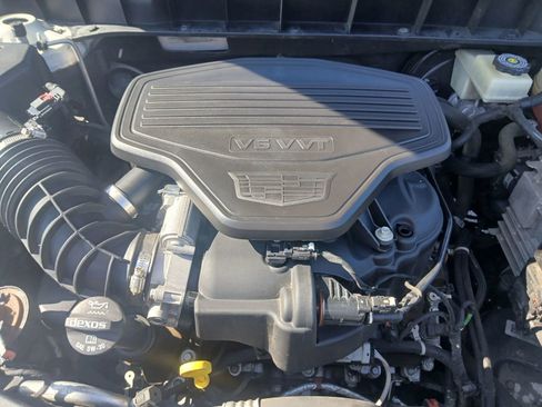 Used 2017 Cadillac XT5 FWD w/ LPO, Wheel Lock Package image 23