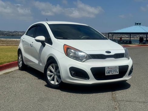 Used 2013 Kia Rio EX w/ Convenience Pkg FWD image 1