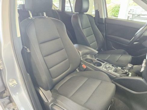 Used 2016 MAZDA CX-5 Touring FWD image 12