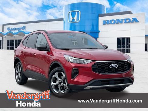 Used 2025 Ford Escape ST-Line image 1