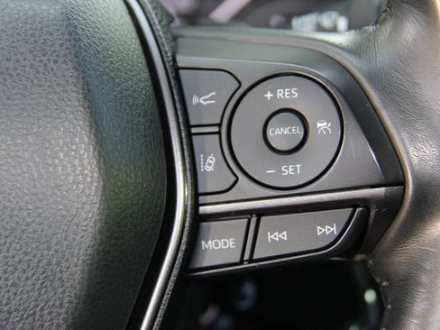 Used 2023 Toyota Camry SE image 20