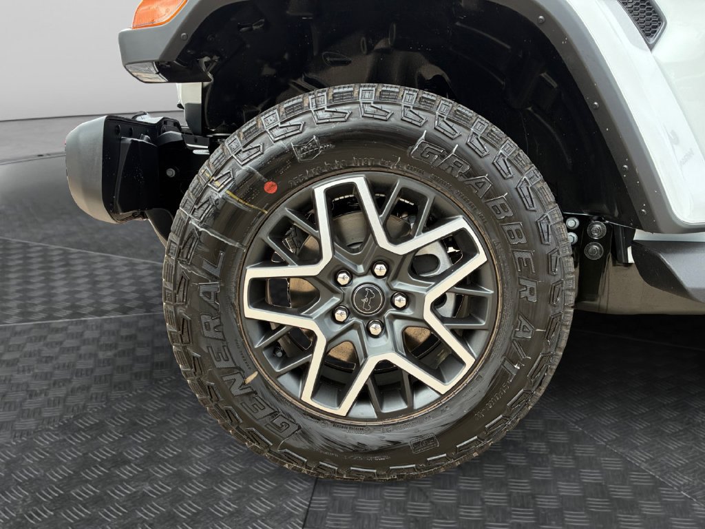 New 2027 Jeep Wrangler Unlimited Sahara AWD/4WD image 22