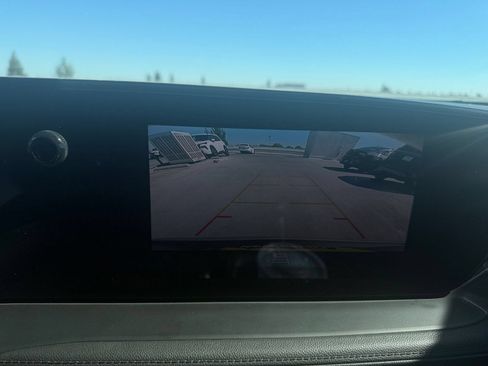 Used 2025 Buick Encore GX Preferred FWD image 22