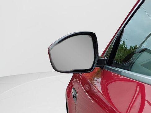 Used 2020 Jaguar E-PACE SE AWD/4WD image 9