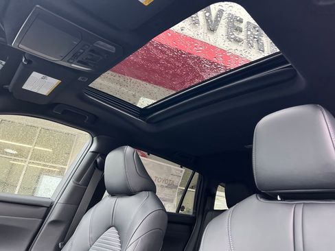 New 2026 Toyota Highlander XSE image 24