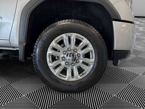 Used 2021 GMC Sierra 3500 Denali w/ Denali Ultimate Package image 10