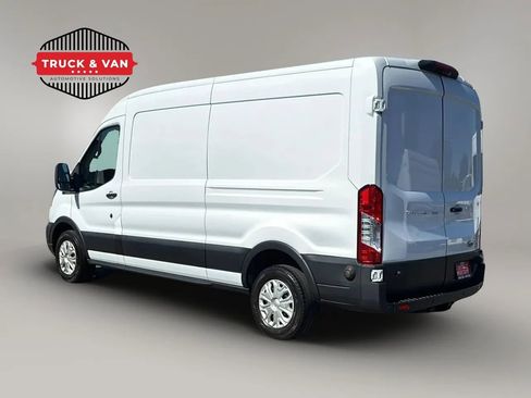 Used 2020 Ford Transit 250 Medium Roof RWD image 6