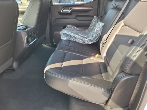 New 2026 GMC Sierra 1500 Denali w/ Denali Reserve Package AWD/4WD image 8