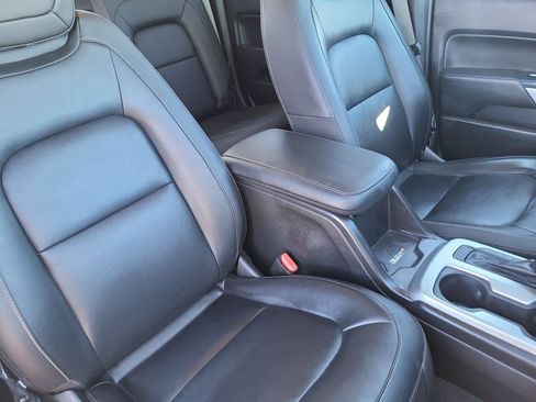 Used 2021 Chevrolet Colorado ZR2 w/ Colorado ZR2 Bison Edition image 27