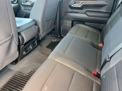 Used 2024 Chevrolet Silverado 1500 LT RWD image 5