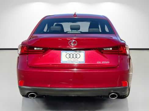 Used 2015 Lexus IS 250 image 4
